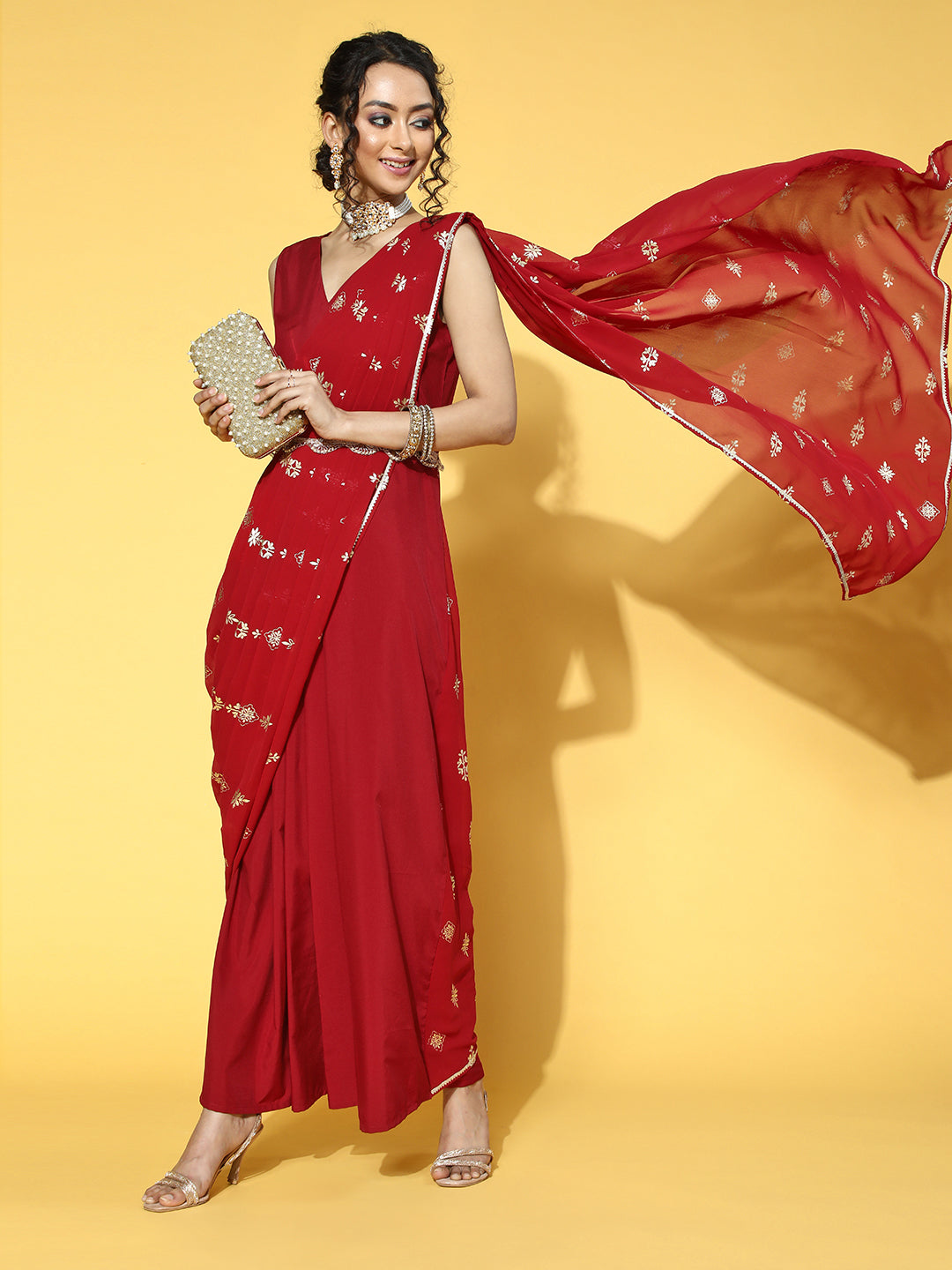 Ahalyaa Women Maroon Crepe Georgette Printed Saree Dress With Printed