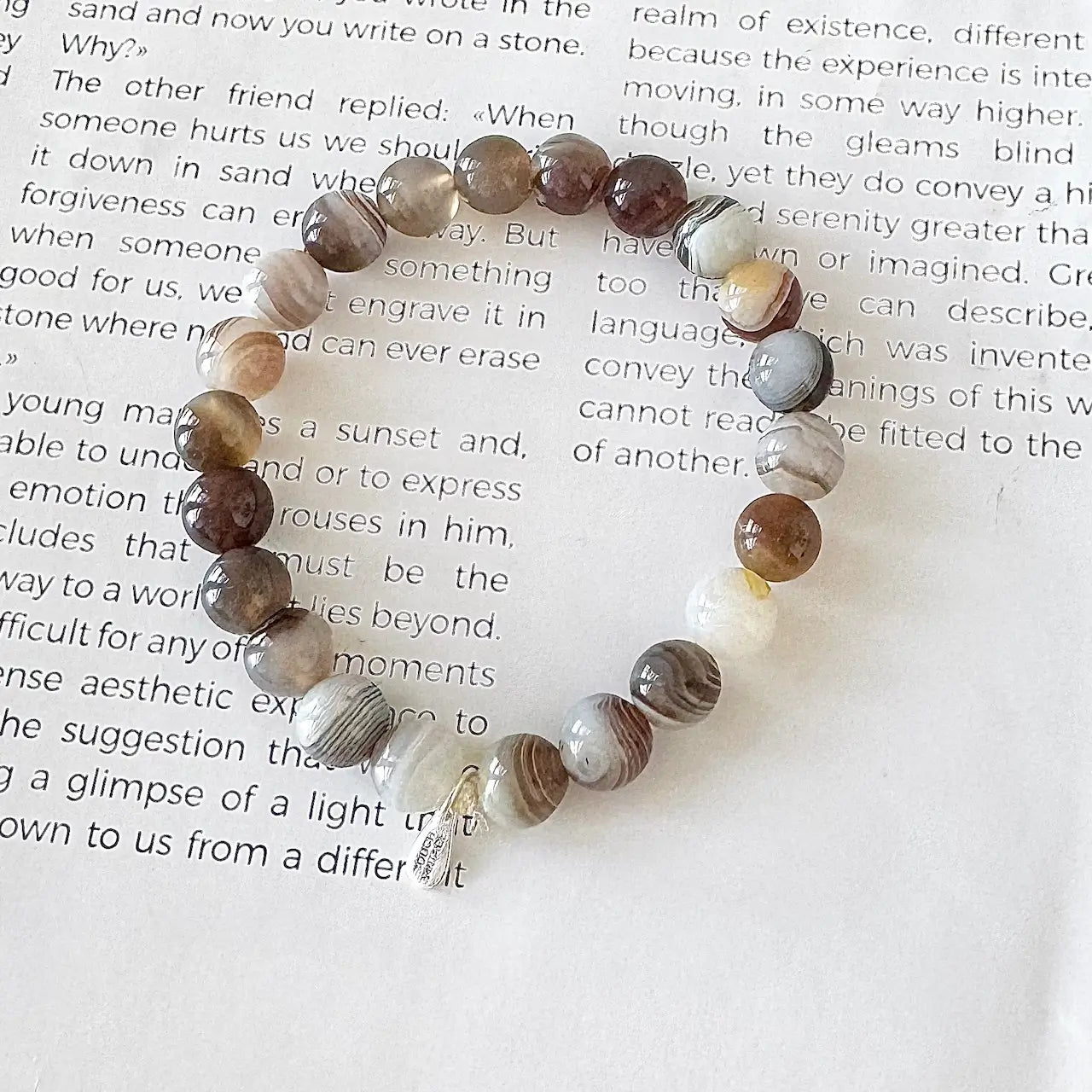 Botswana Agate Bracelet 8mm -Front View｜Touch Vintage