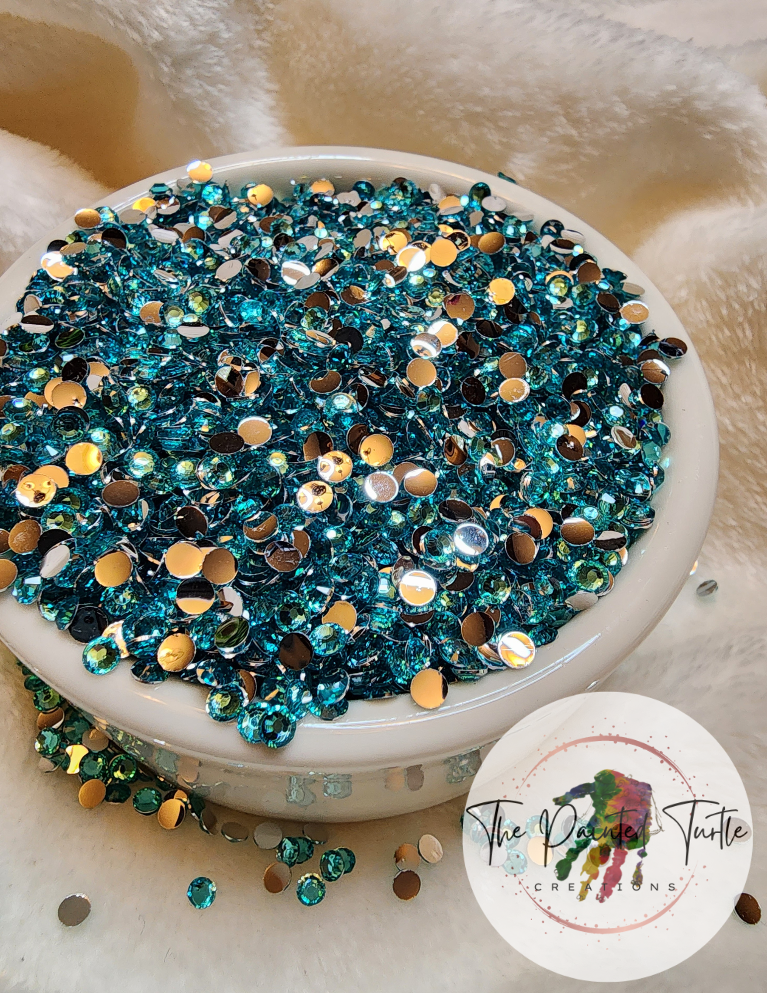 Blue Zircon Silverback Rhinestones 4mm - Non Hotfix - Flatback - Resin