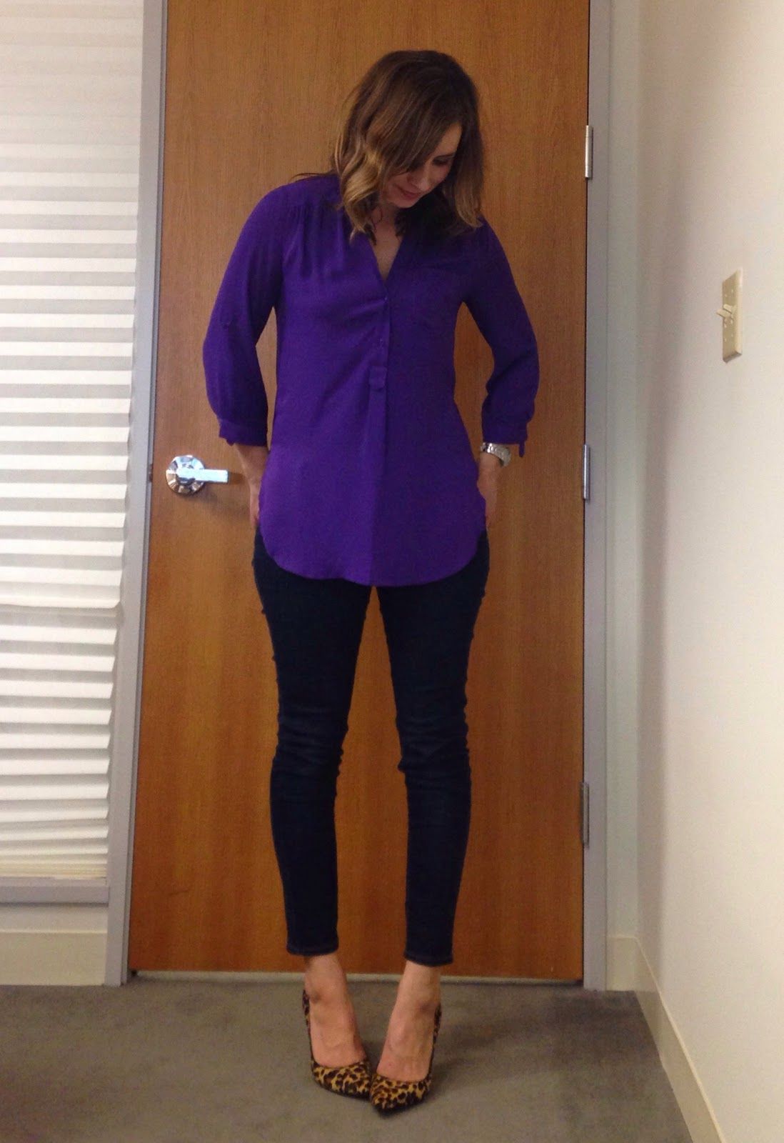 What Color Pants To Wear With Purple Shirt Women's? – Majesda