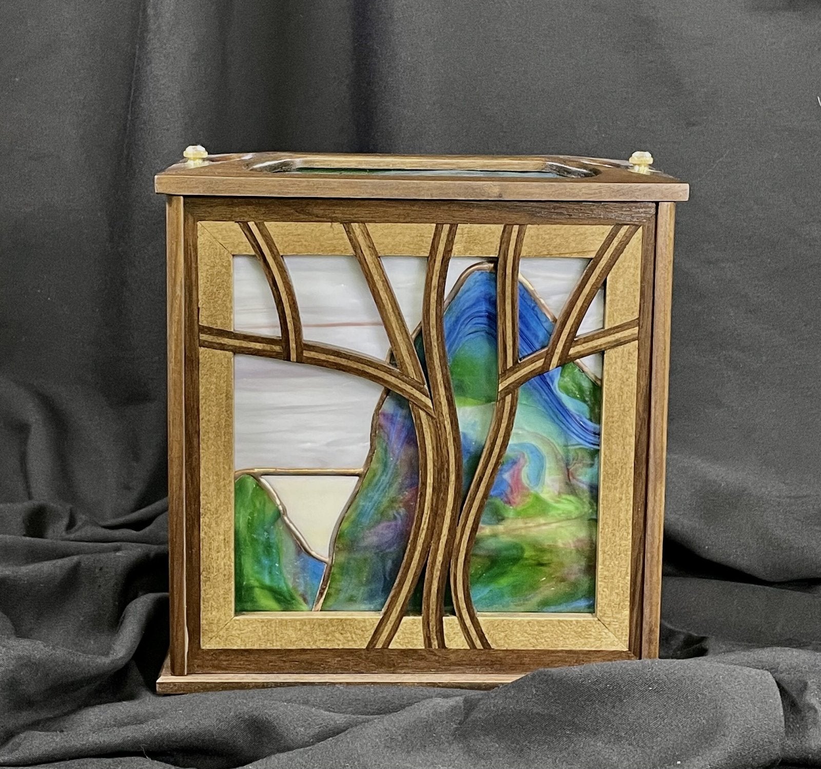 Urne en bois et vitrail Lumière EB-104