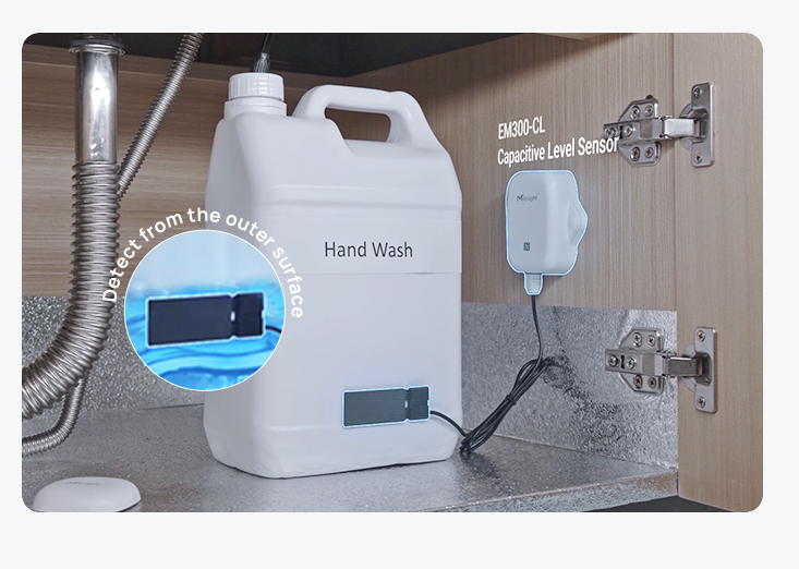 Milesight EM300-CL LoRaWAN Capacitive Level Sensor – Smart Liquid Level Monitoring (EU868)