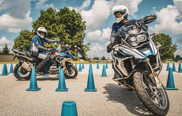 Primeros pasos para aprender a Conducir una Moto Trail en Offroad