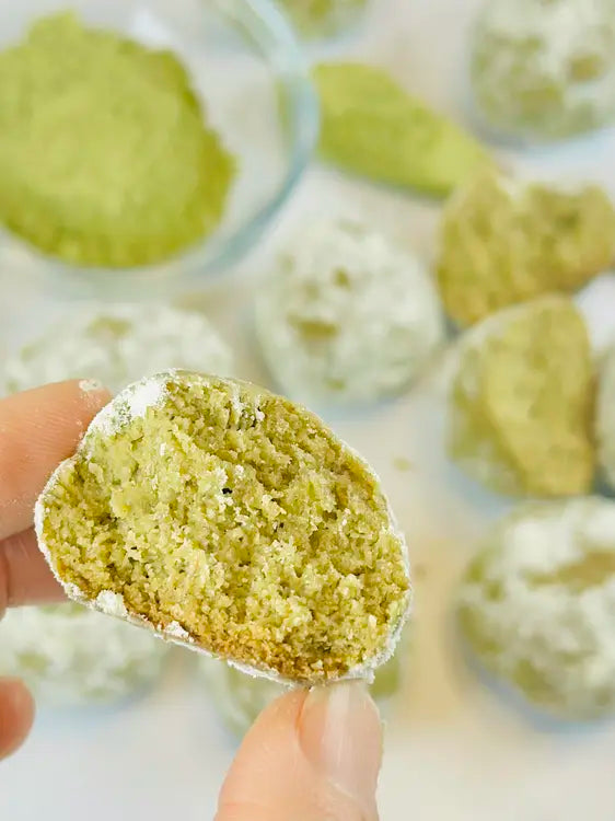 featured 3 matcha shortbread cookies