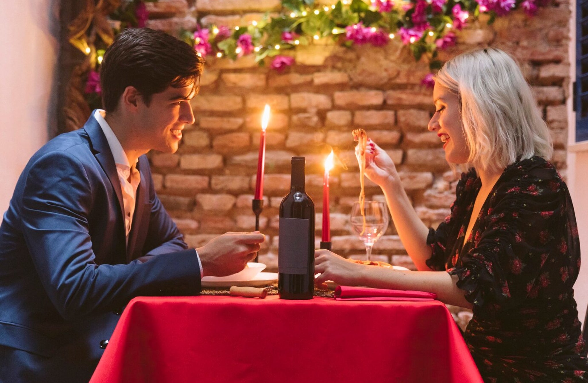 Cara Merayakan Anniversary Sederhana Tapi Romantis