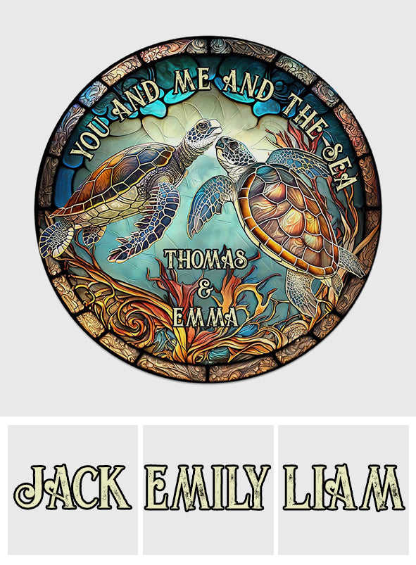 Stained Glass Turtle Couple - Turtle gift for husband, wife, boyfriend, girlfriend - Personalized Round Wood Sign