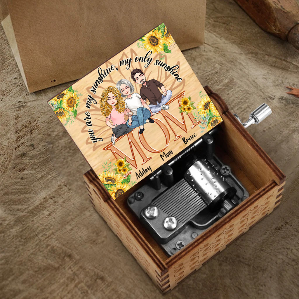 You Are My Sunshine - Personalized Mother Hand Crank Music Box