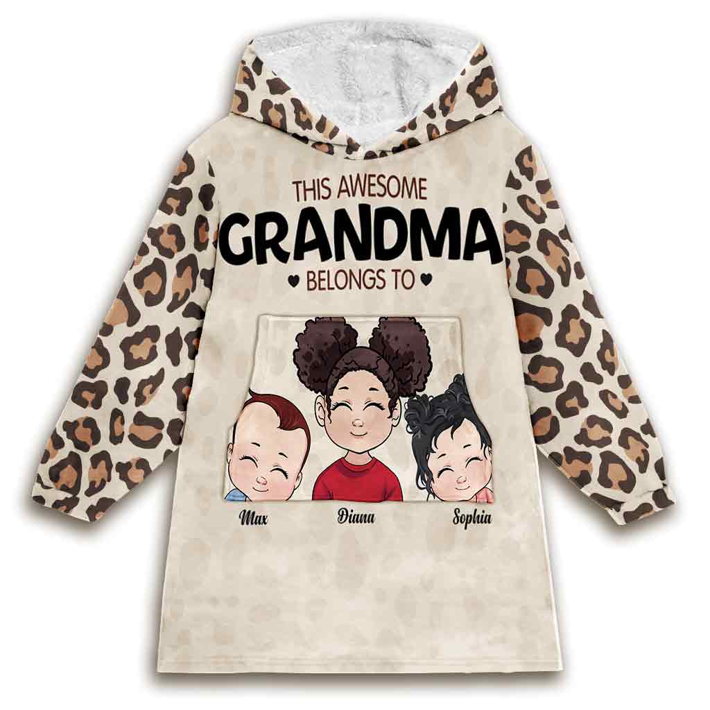 This Grandma Belongs To - Personalized Mother's Day Grandma Blanket Hoodie