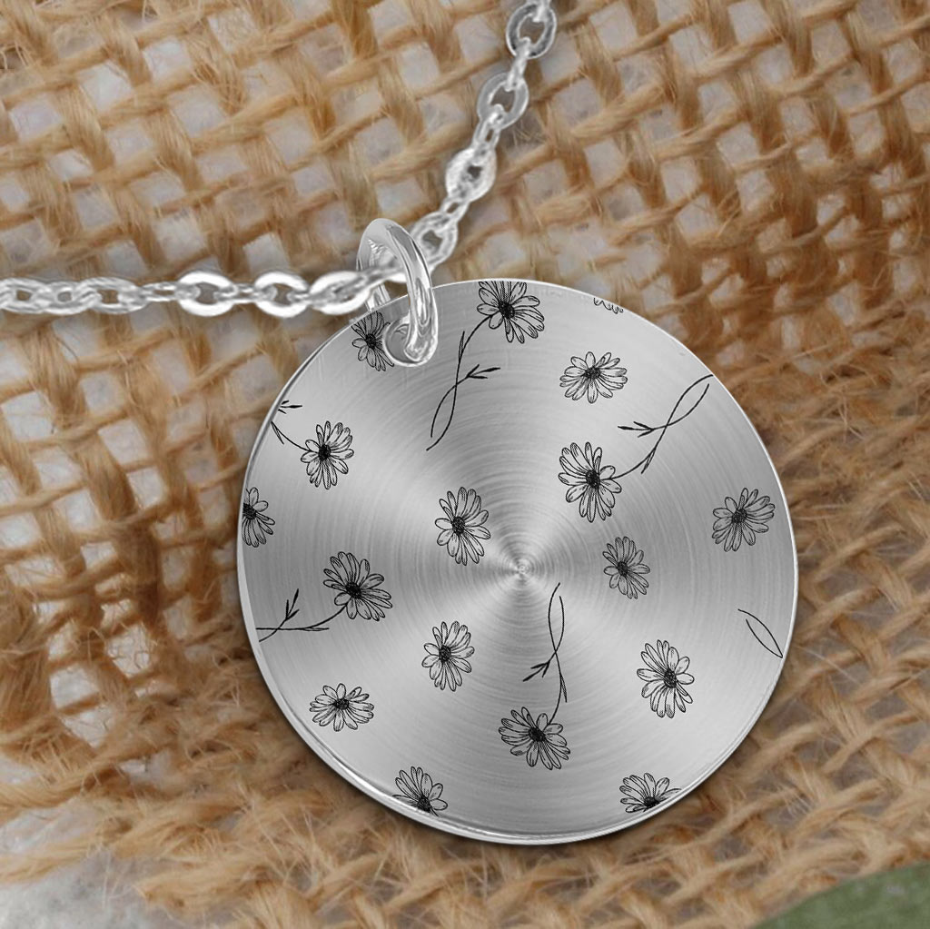 Mom’s Birth Flowers - Personalized Mother's Day Mother Round Pendant Necklace