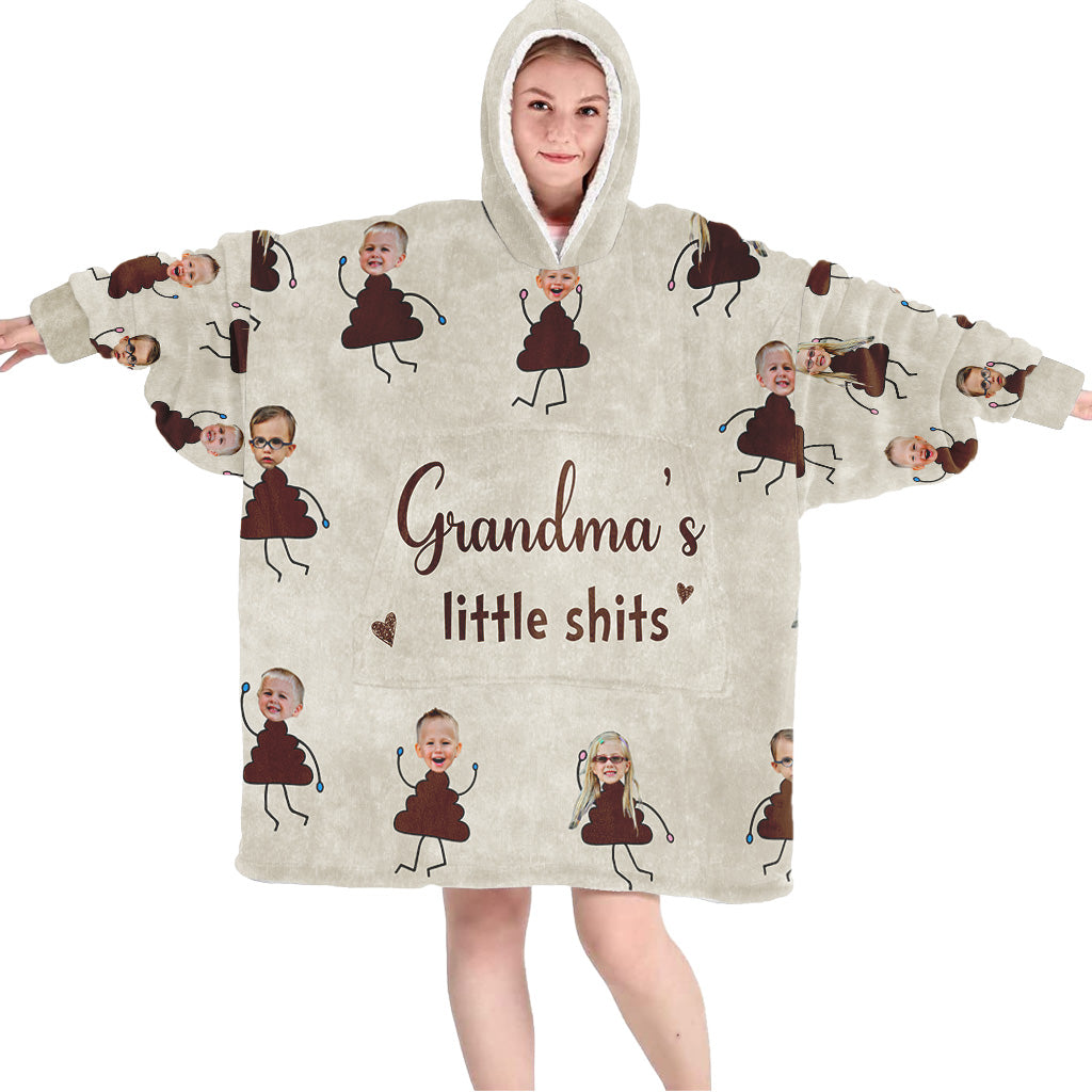 Discover Grandma's Little Cuties - Gift for grandma, mom, dad, grandpa - Personalized Blanket Hoodie