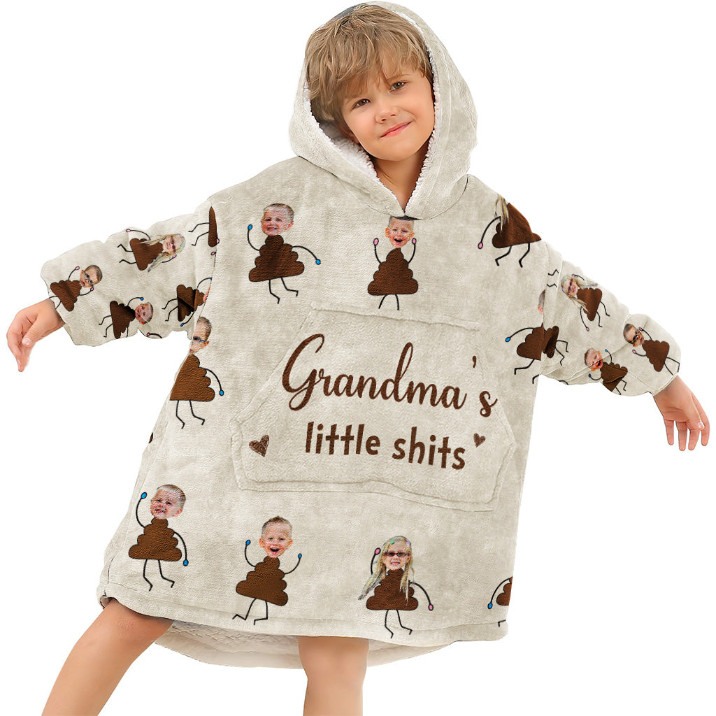 Grandma's Little Cuties - Gift for grandma, mom, dad, grandpa - Personalized Blanket Hoodie