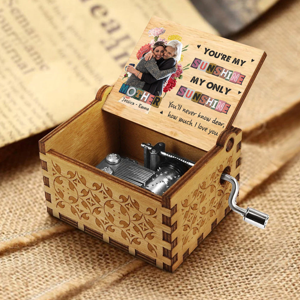 You Are My Sunshine - Gift for mom, grandma - Personalized Hand Crank Music Box