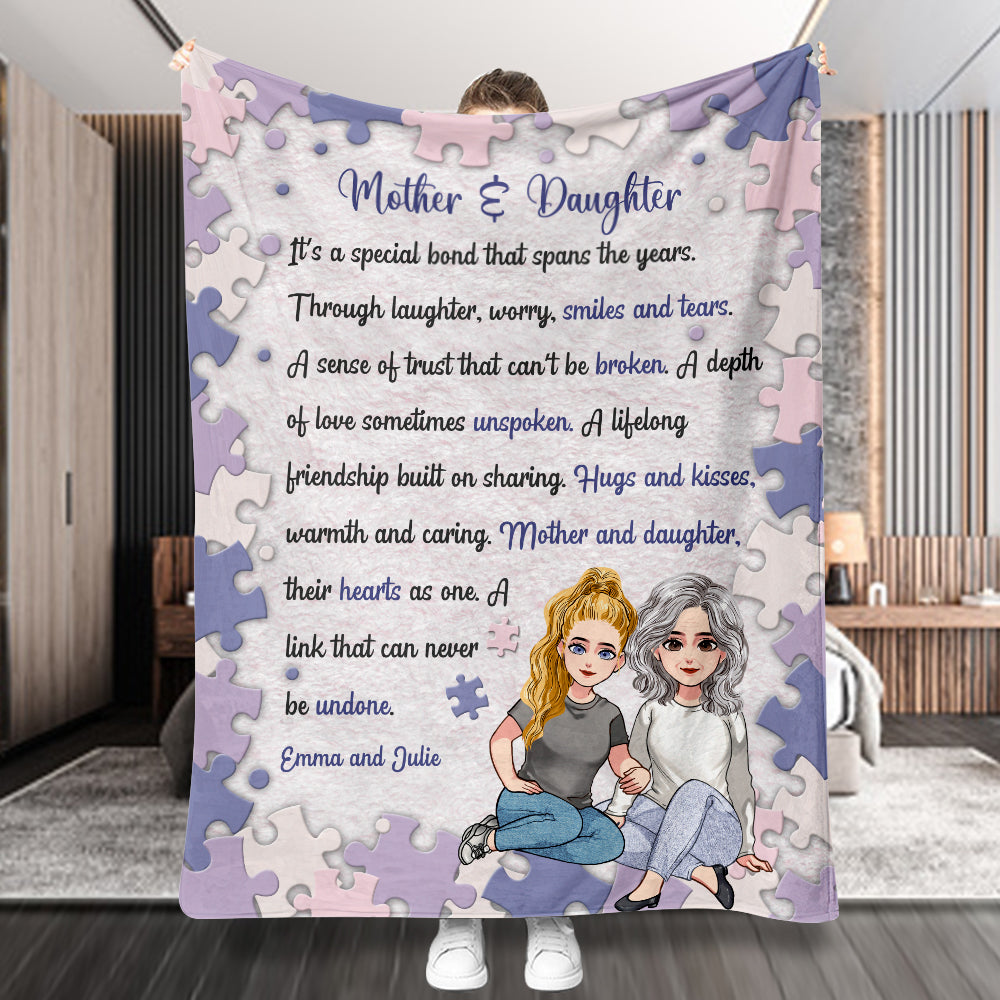 A Special Bond That Spans The Years - Personalized Mother's Day Mother Blanket