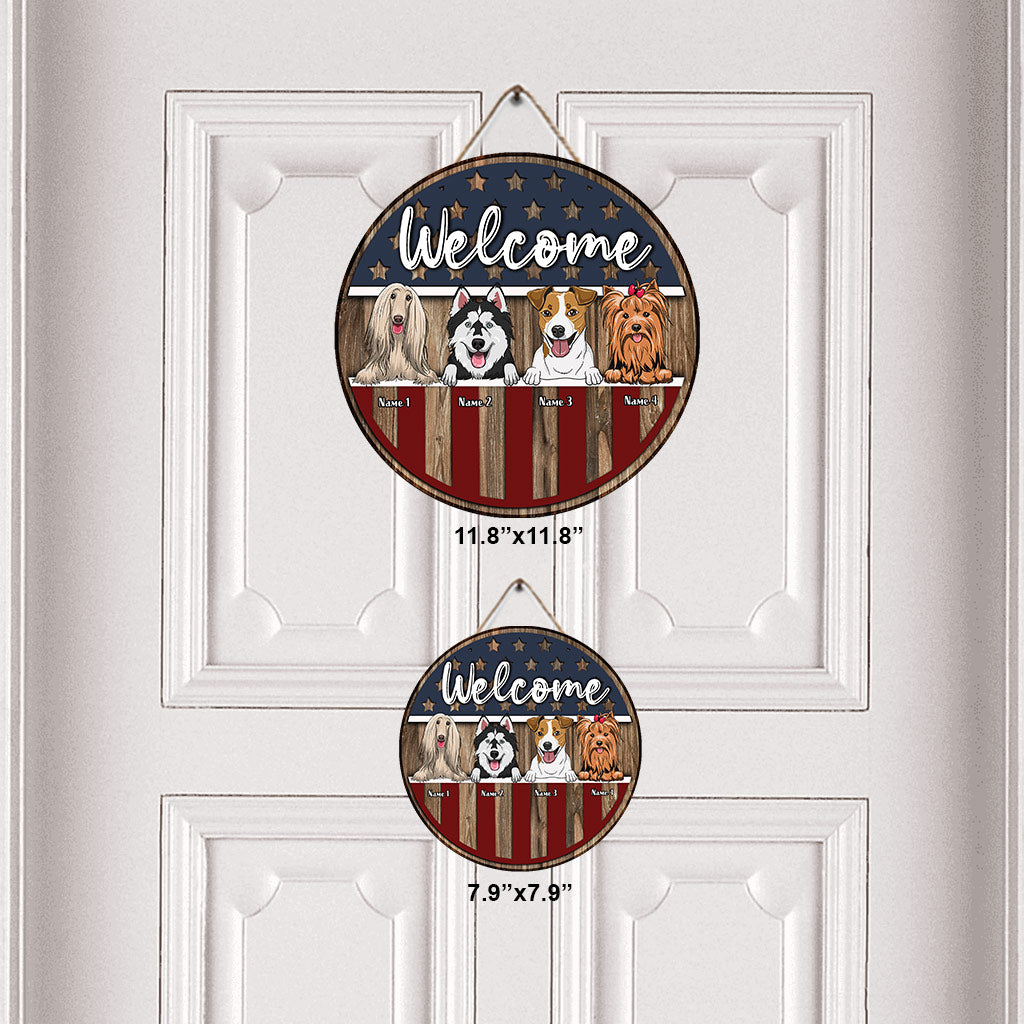 Welcome - Personalized Independence Day Dog Round Wood Sign