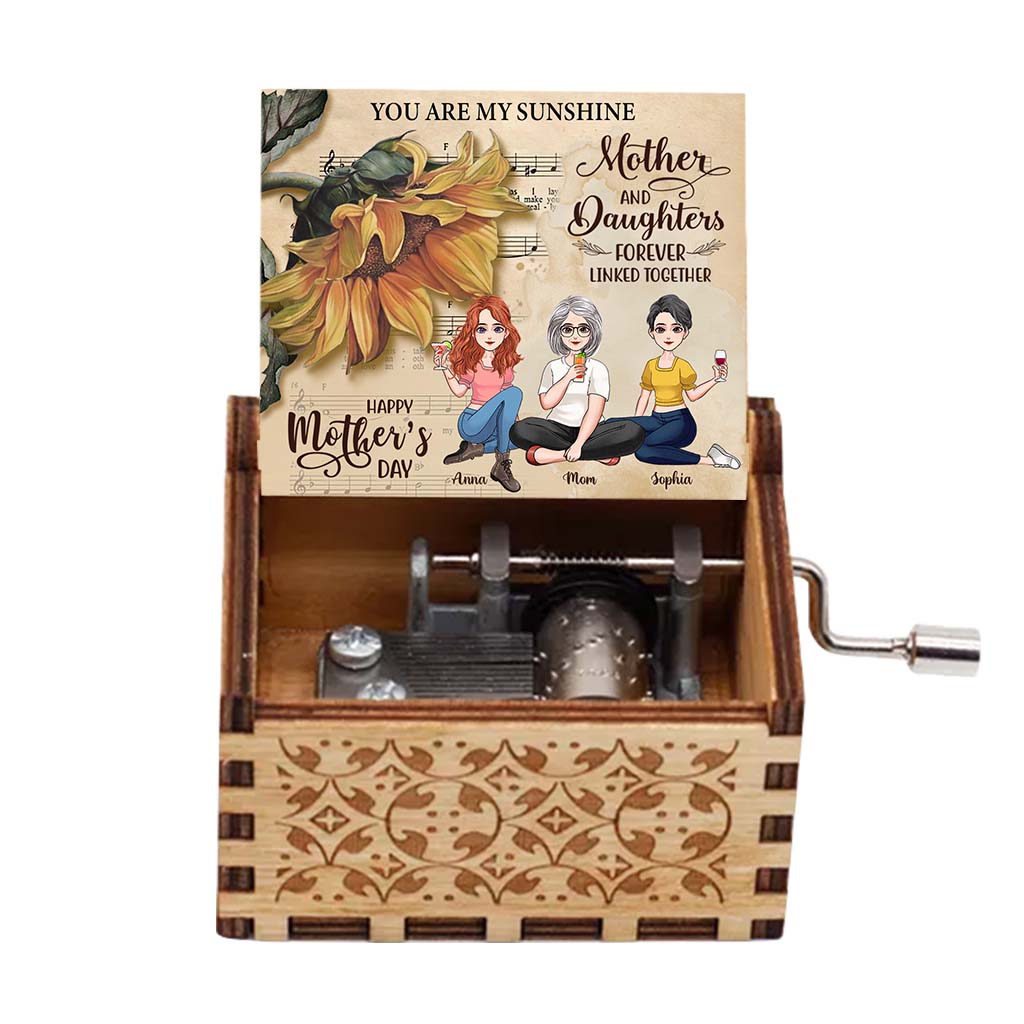 You Are My Sunshine - Personalized Mother's Day Mother Hand Crank Music Box