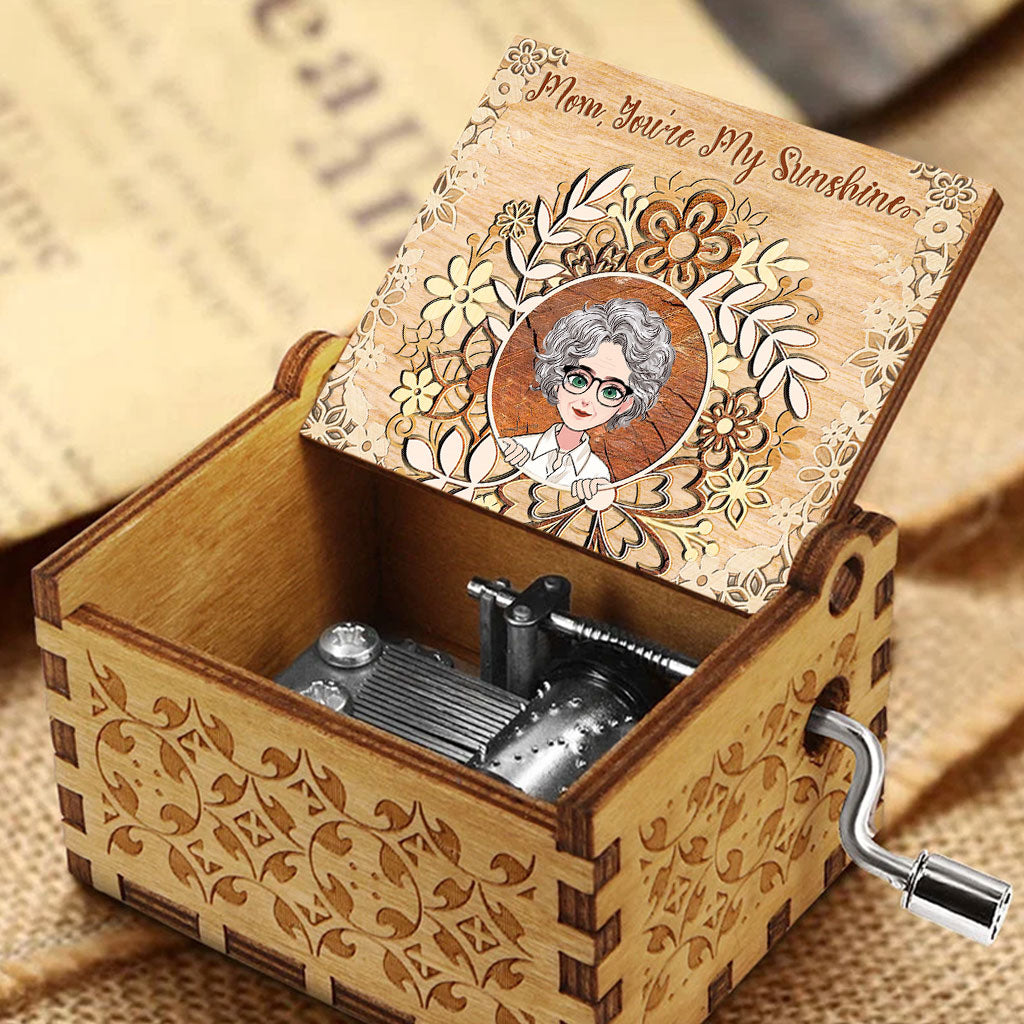 You Are My Sunshine - Personalized Mother's Day Mother Hand Crank Music Box