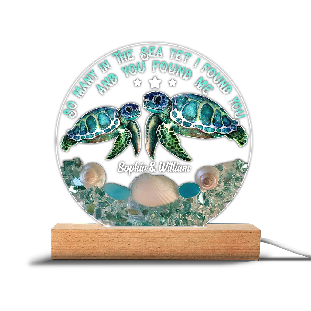 So Many In The Sea - Personalized Turtle Shaped Plaque Light Base