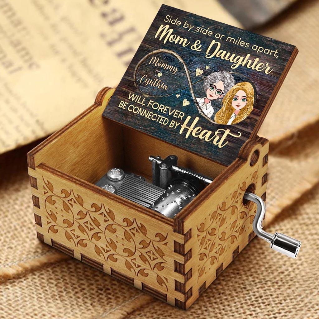 Side By Side - Personalized Mother's Day Mother Hand Crank Music Box