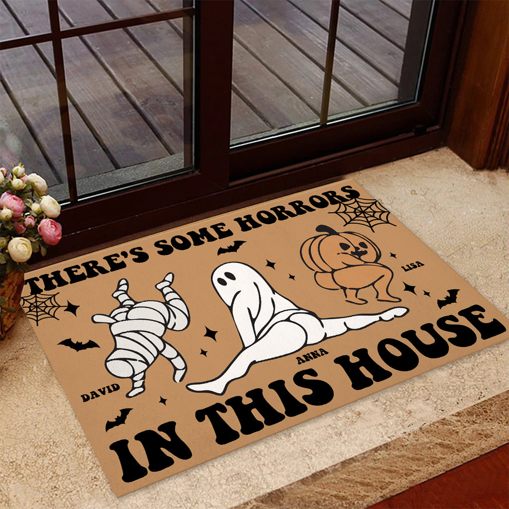 There's Some Horrors In This House - Personalized Family Doormat