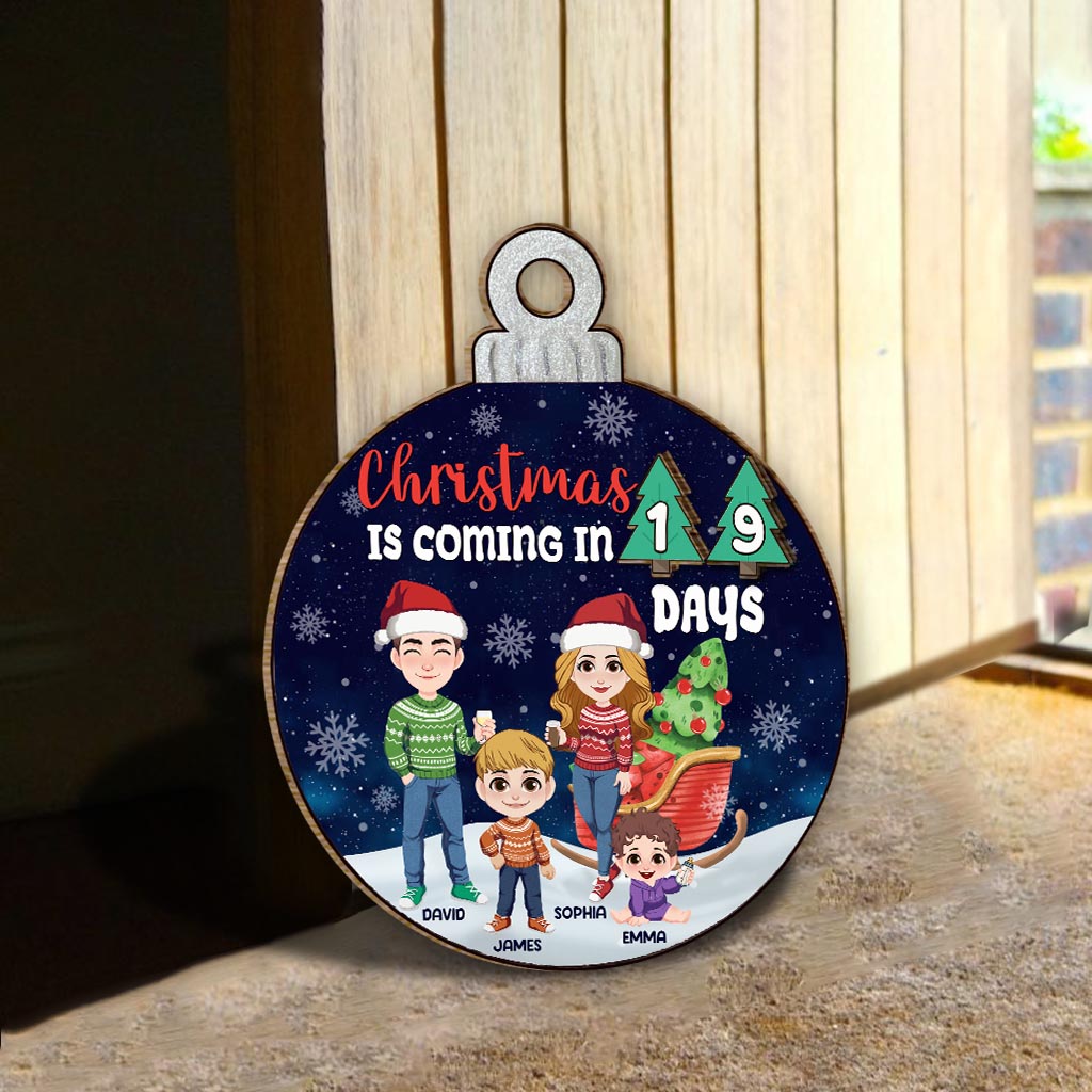 Christmas Coming In - Personalized Family Interchangeable Seasonal Wood Sign