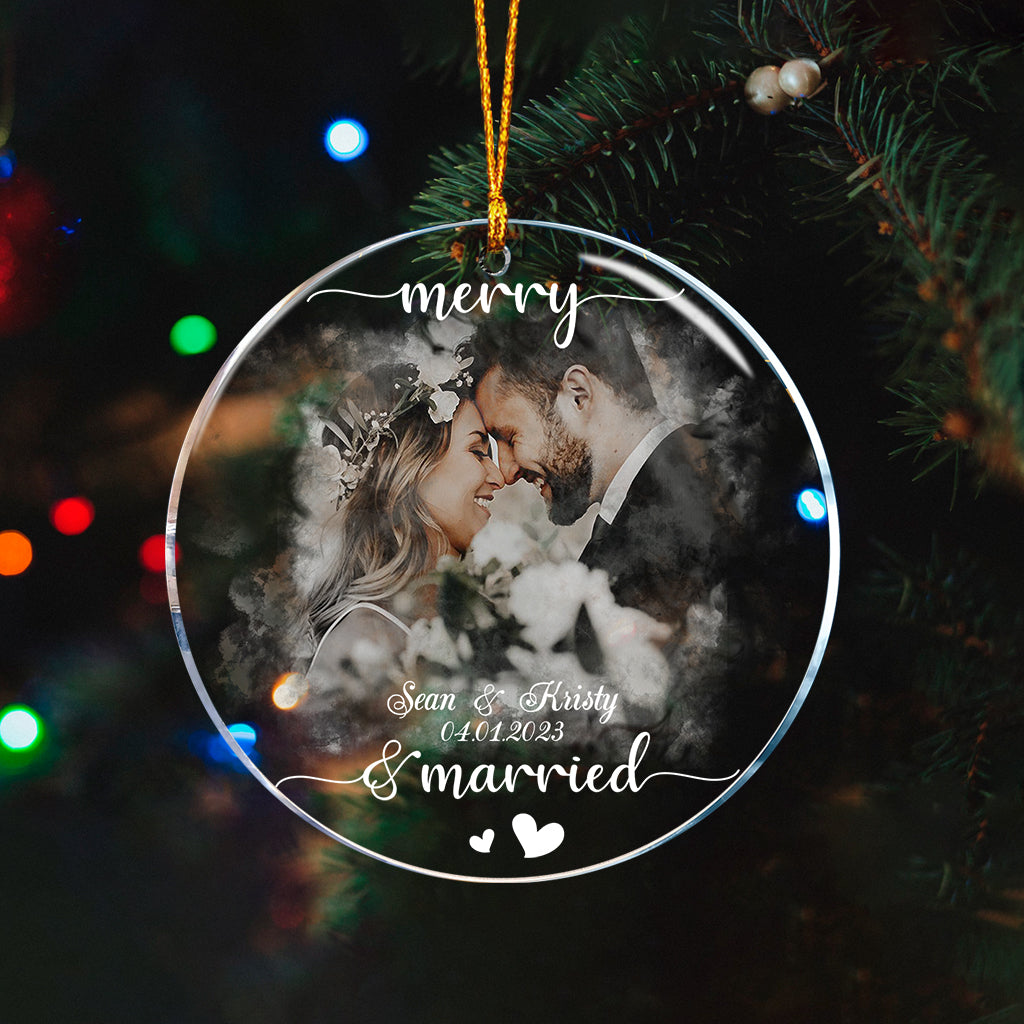 Merry And Married - Personalized Husband And Wife Ornament