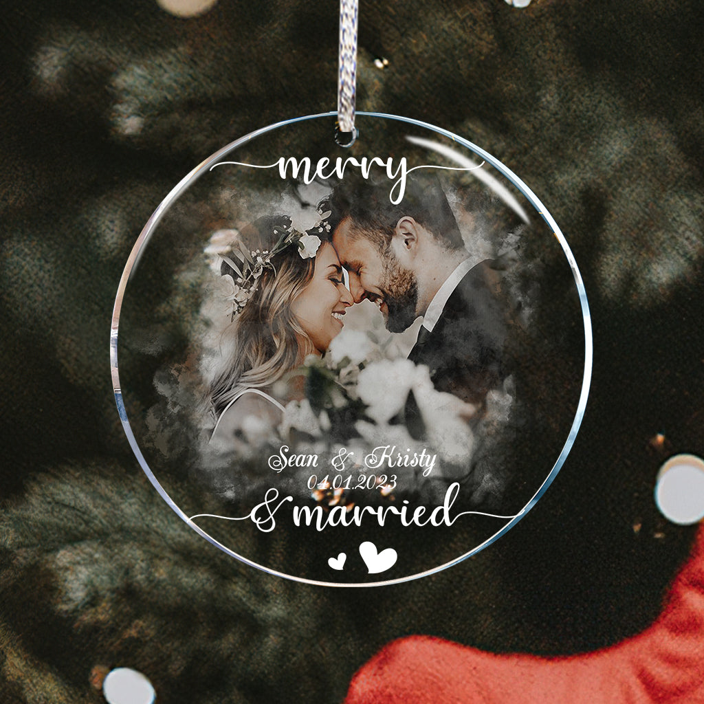 Merry And Married - Personalized Husband And Wife Ornament