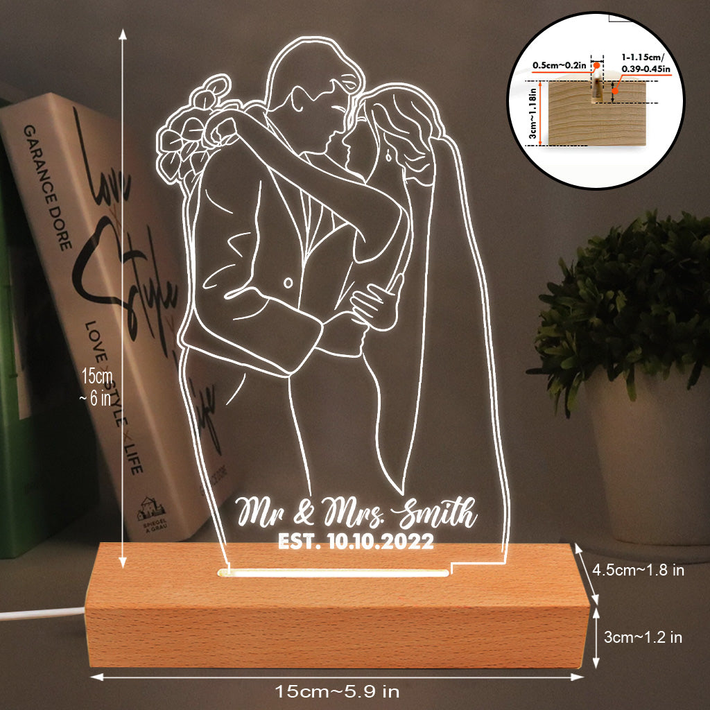 Custom Line Drawing - Personalized Husband And Wife Shaped Plaque Light Base