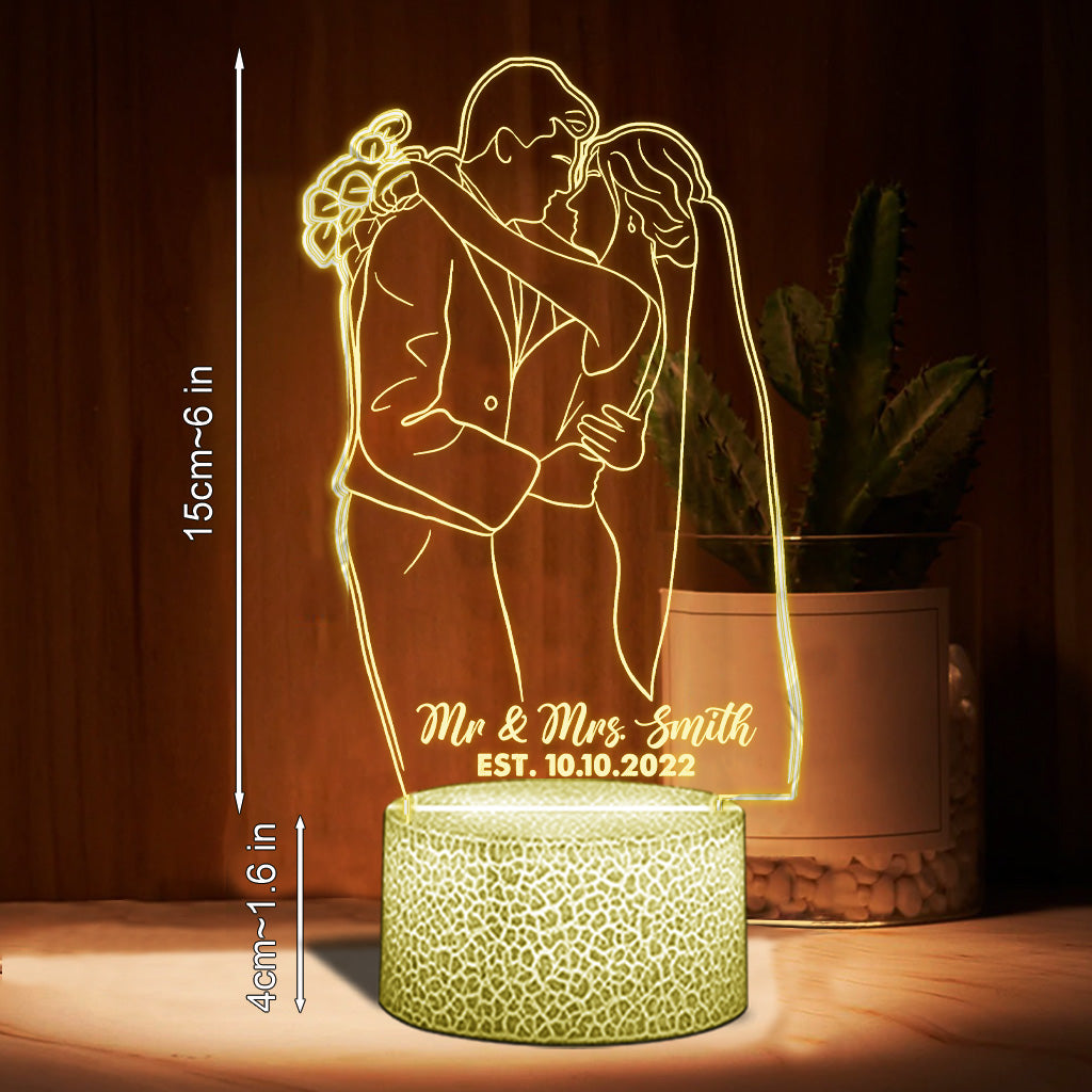 Custom Line Drawing - Personalized Husband And Wife Shaped Plaque Light Base