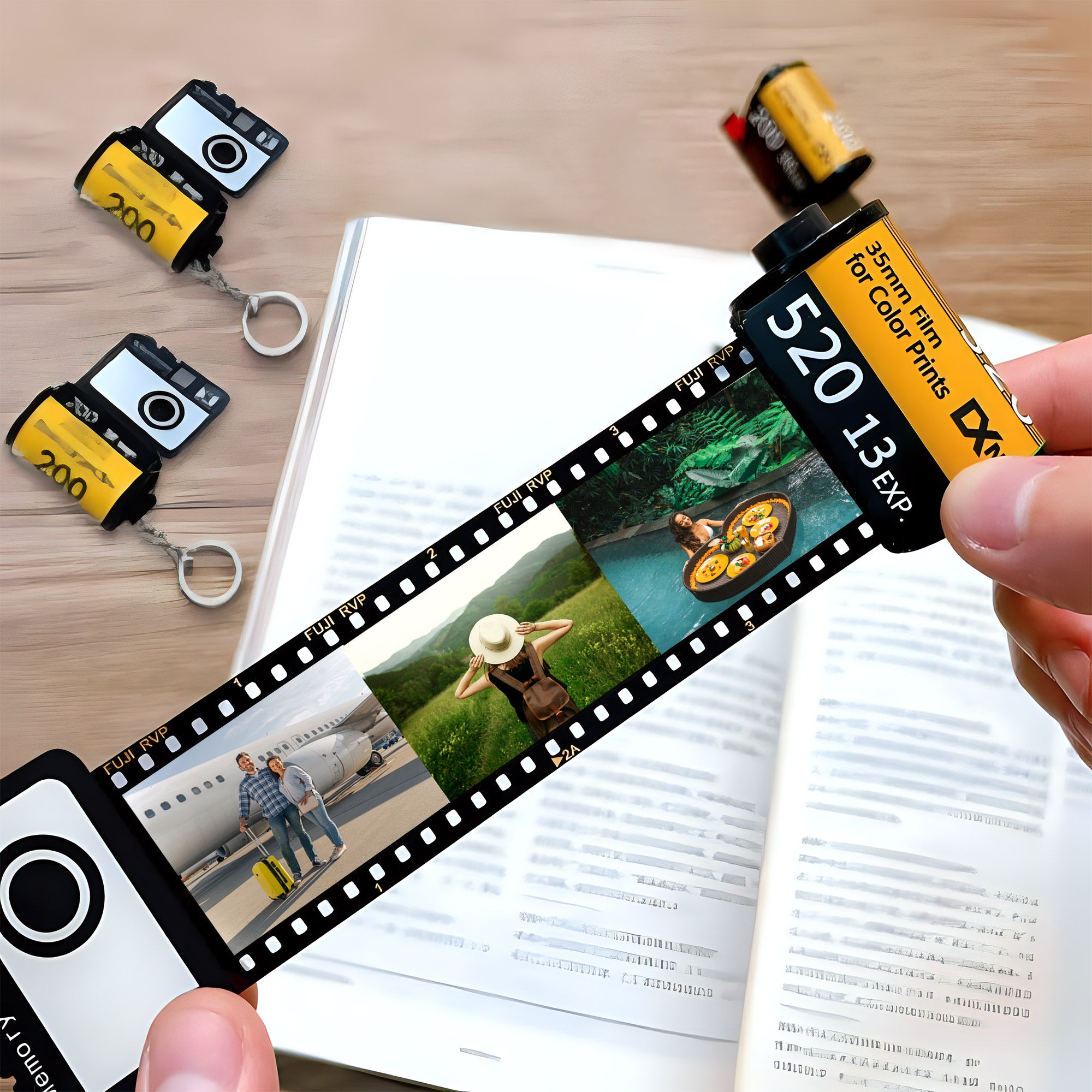 Just A Girl Who Loves Traveling - Personalized Travelling Film Roll Keychain