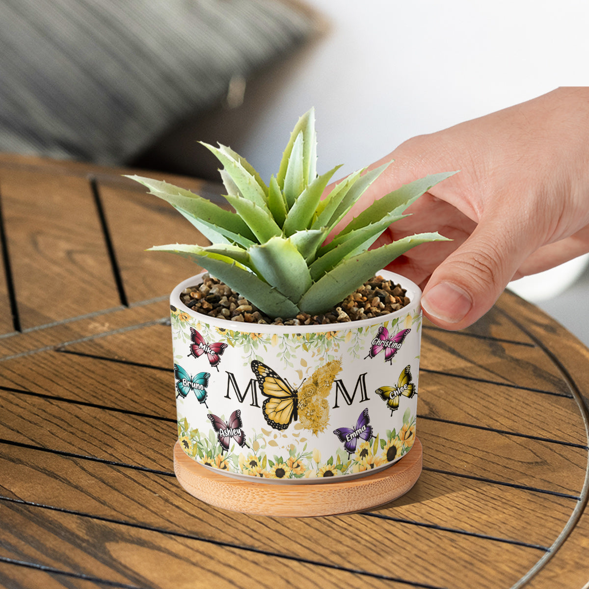 Mom's Garden - Personalized Mother Ceramic Plant Pot