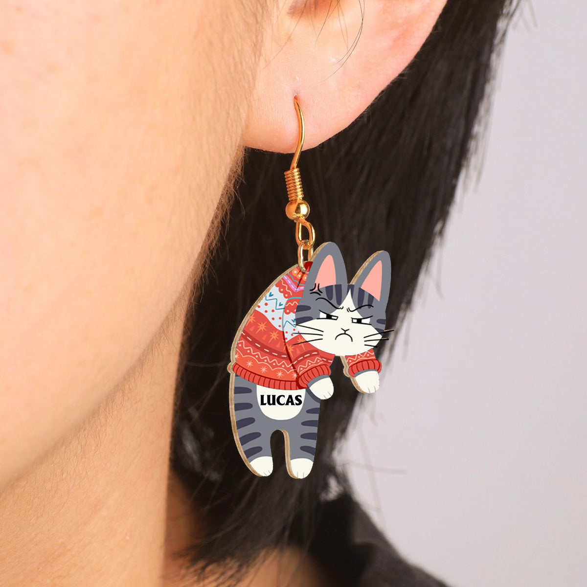 Custom Hanging Cats - Gift for cat lovers - Personalized Wooden Earrings