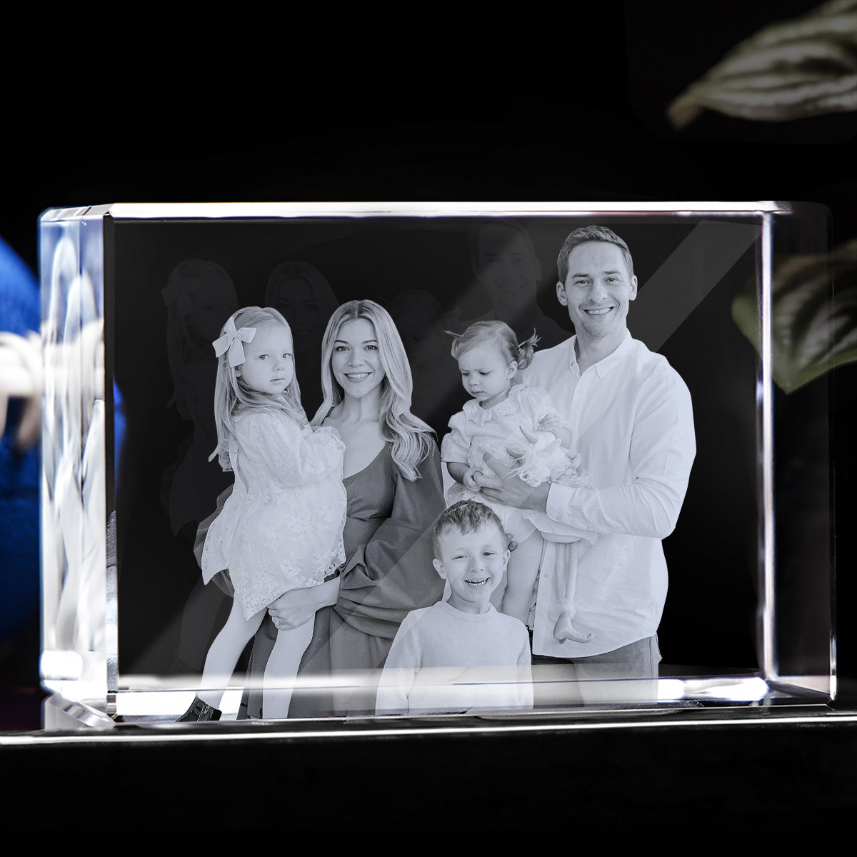 Custom Photo - Personalized Family Laser Engraving 3D Cuboid Shaped Crystal Lamp