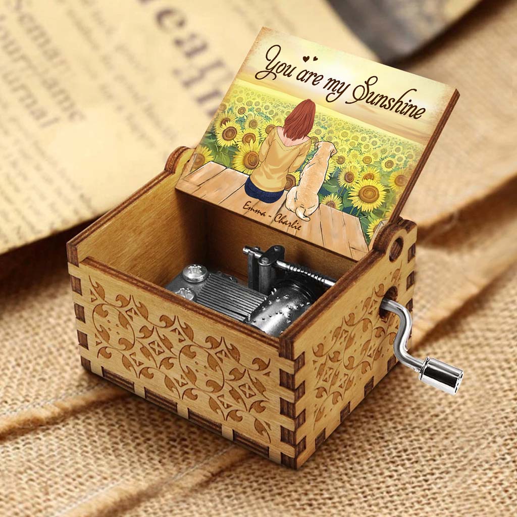 You Are My Sunshine - Personalized Mother’s Day Dog Hand Crank Music Box