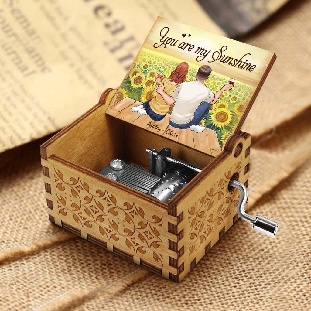 You Are My Sunshine - Personalized Couple Hand Crank Music Box