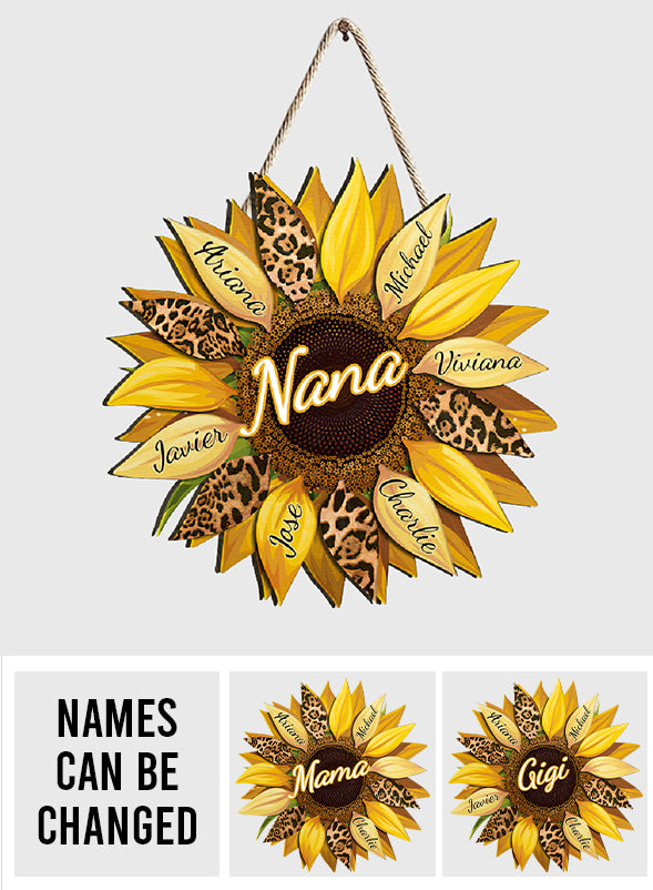 Sunflower - Personalized Mother's Day Grandma Wood Sign