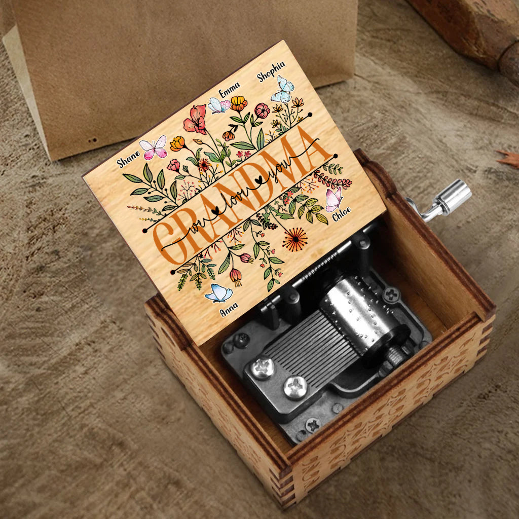 Grandma We Love You - Personalized Mother's Day Grandma Hand Crank Music Box