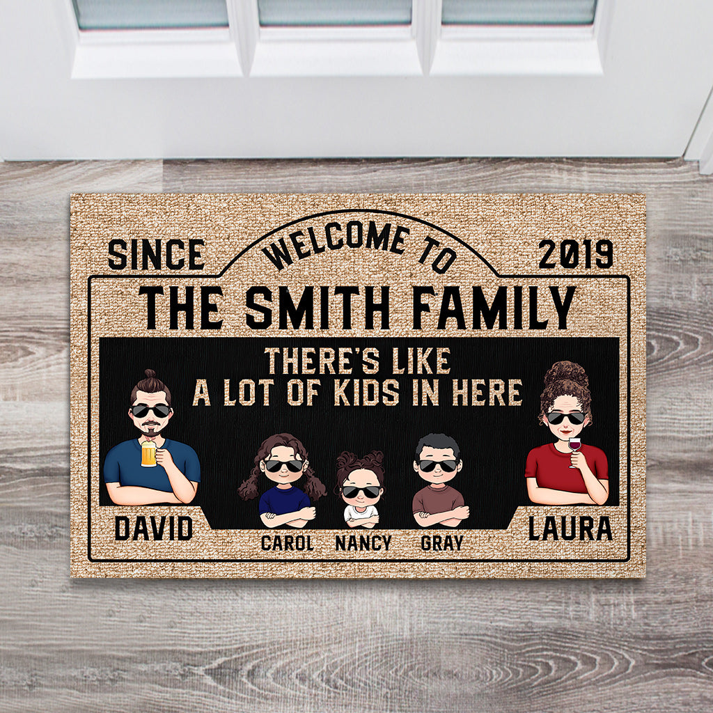 There's Like A Lot Of Kids In Here - Personalized Husband And Wife Doormat