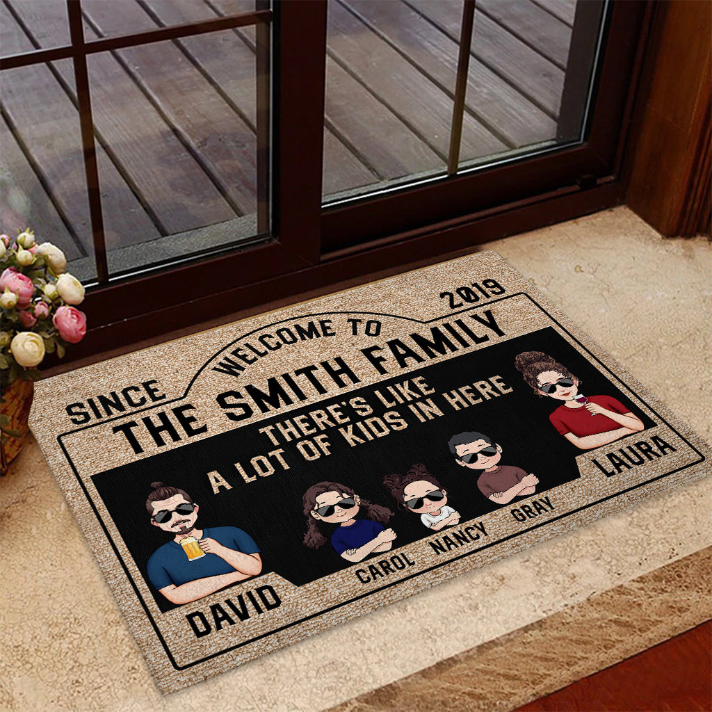 There's Like A Lot Of Kids In Here - Personalized Husband And Wife Doormat
