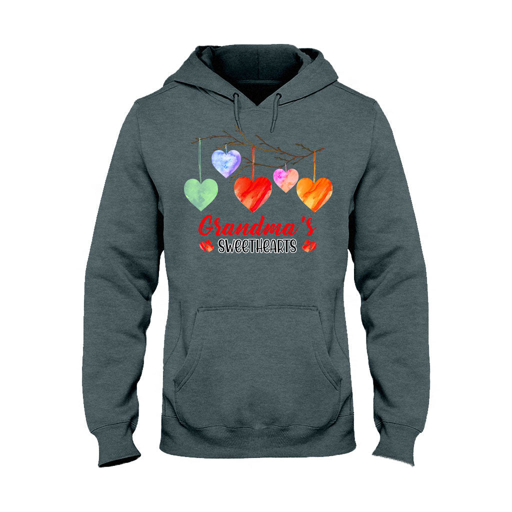 Grandma's Sweethearts - Personalized Valentine Grandma T-shirt and Hoodie