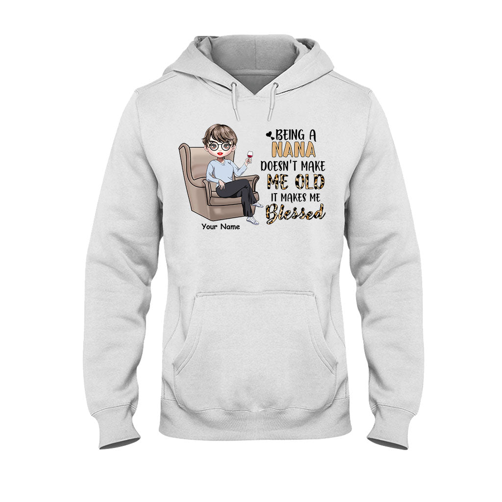 Being A Grandma Doesn't Make Me Old - Personalized Mother's Day T-shirt and Hoodie