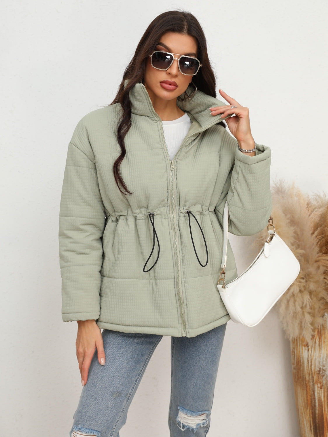 Women's Drawstring Waist Zip-Up Puffer Jacket | Warm and Stylish Winter Outerwear
