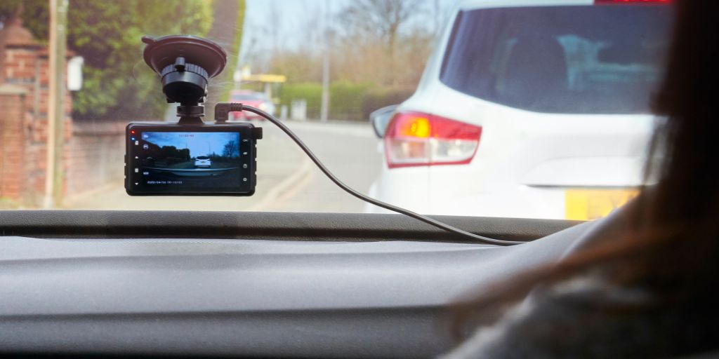 The front driving recorder is recording