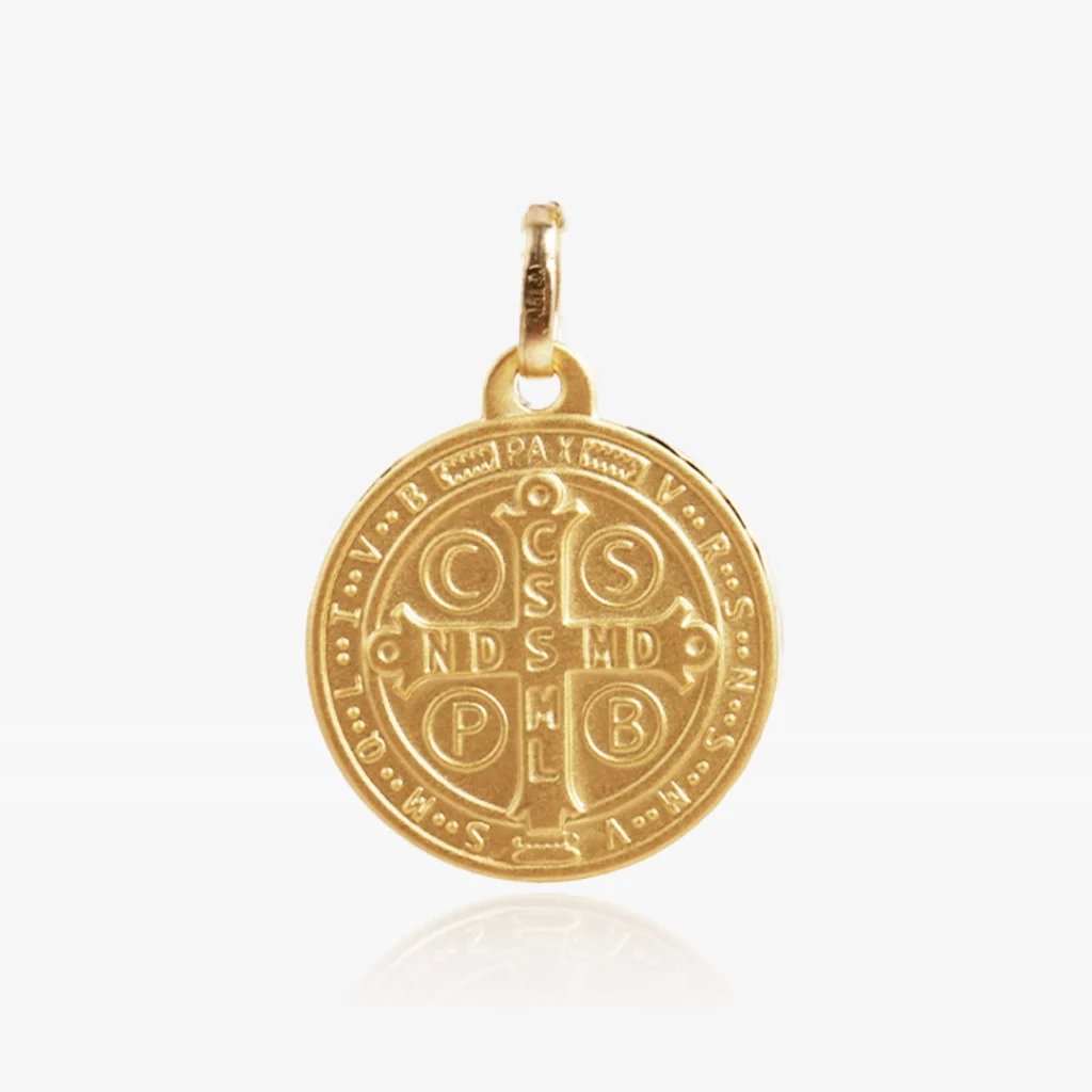 Medalla fabricada en oro de ley 18K (750mlms).