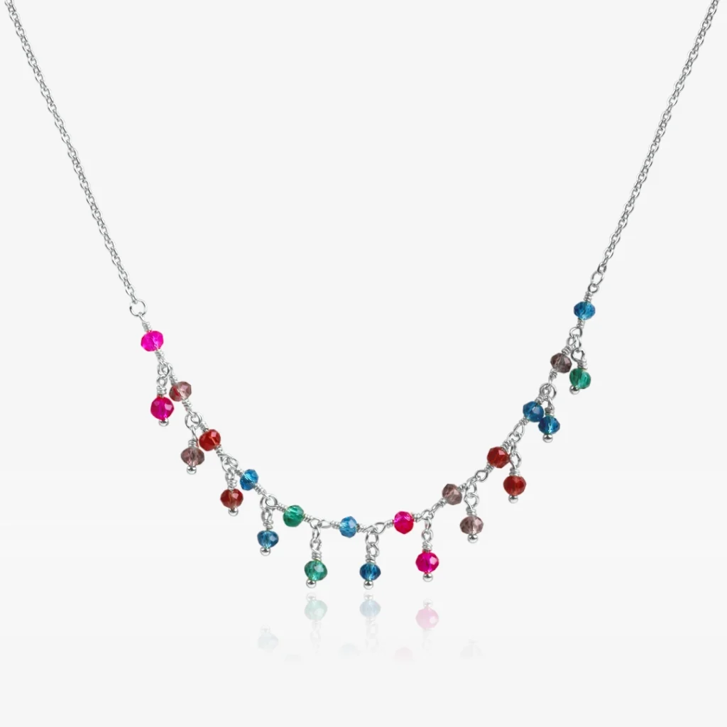 Collar fabricado en Plata de ley 925mlms, con circonitas, disponible acabado Oro