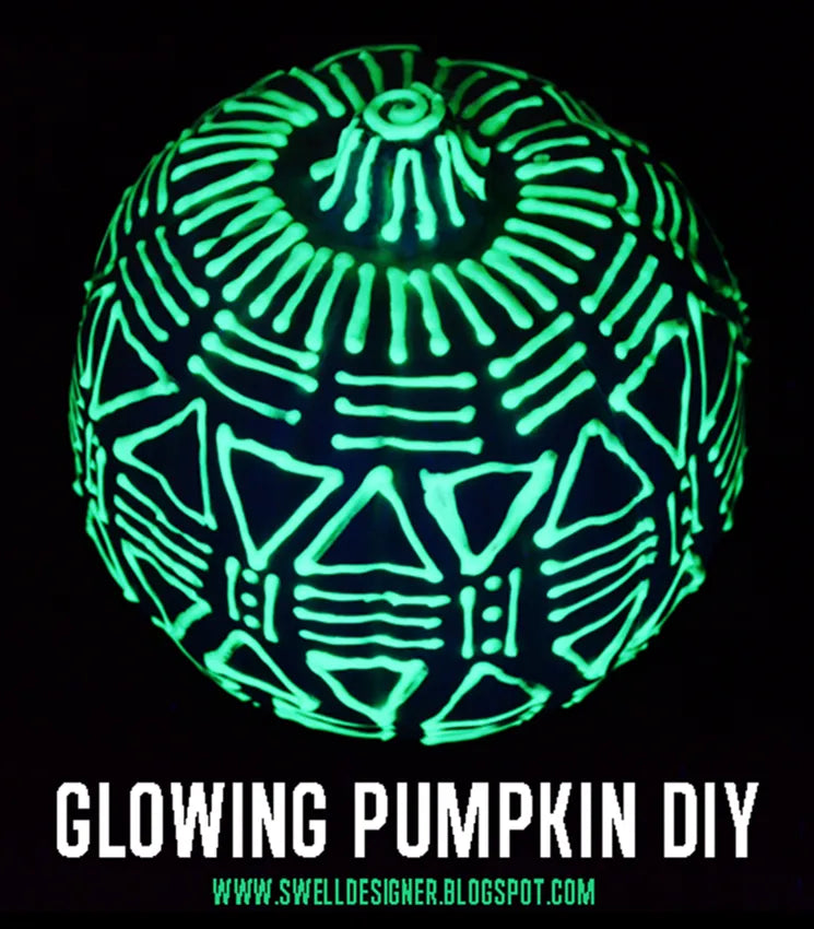 5 Glow in the Dark Pumpkin DIYs