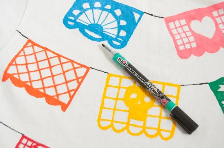 Tulip Fabric Markers DIY Papel Picado T-shirt - connect designs