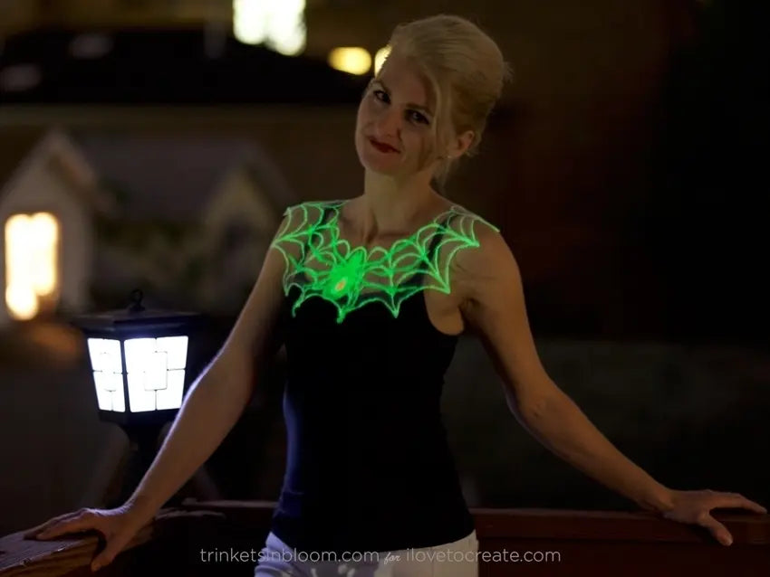 Glow Spiderweb Necklace