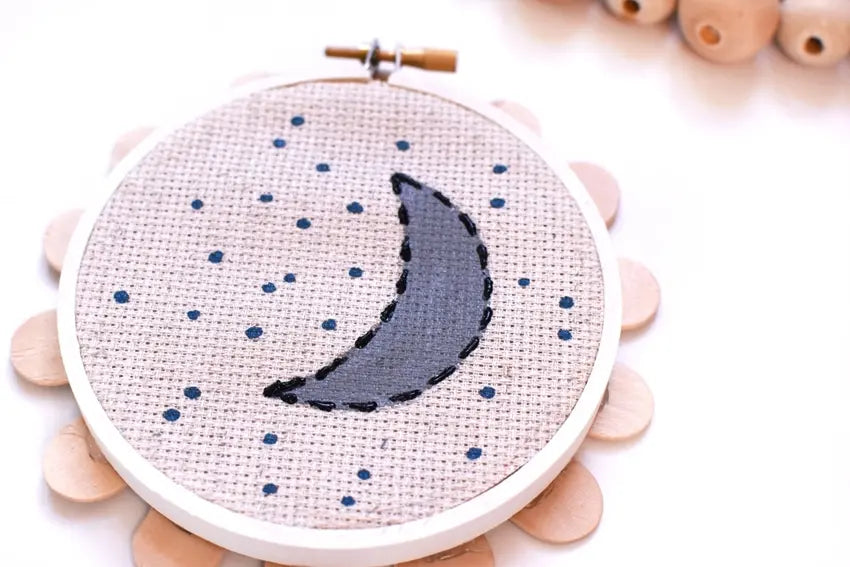 Glue end pieces around frame