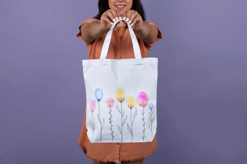 Simple Watercolor Flower Tote with Fabric Markers