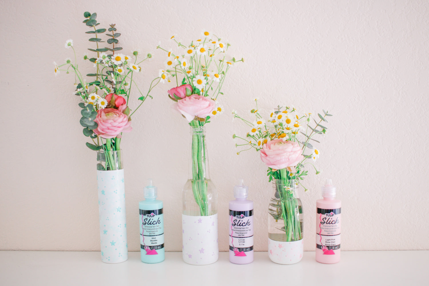 Upcycled flower vases with Tulip Puff Paint